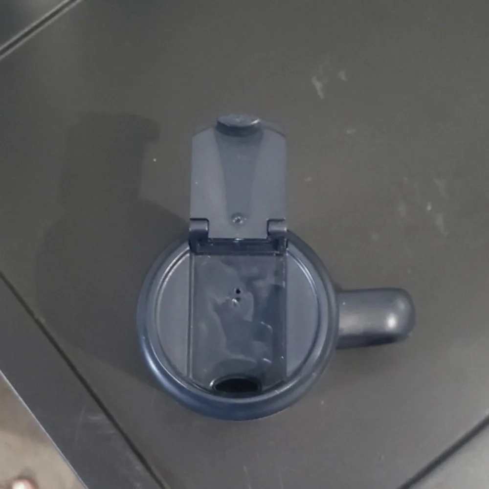12 ounce‎ Stanley brand metal coffee cup with screw on lid